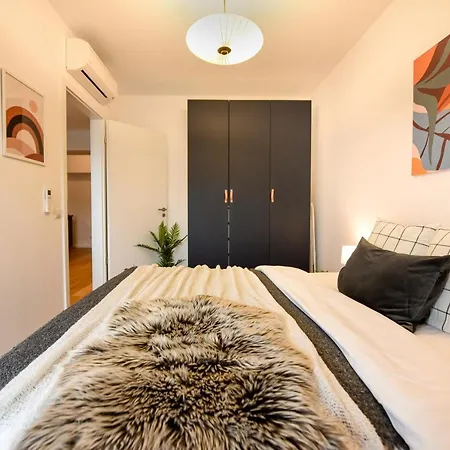 Lägenhet The Geometrist - Stunning 1br With Balcony