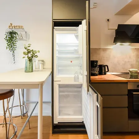 アパート The Geometrist - Stunning 1br With Balcony *