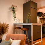 شقة The Geometrist - Stunning 1br With Balcony بوخارست