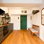 شقة The Geometrist - Stunning 1br With Balcony