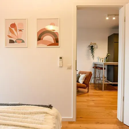 The Geometrist - Stunning 1br With Balcony * Bucureşti